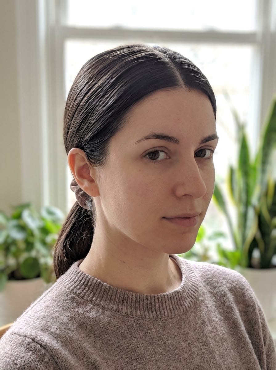 Sleek Low Ponytail - Schnelle Morgenfrisur
